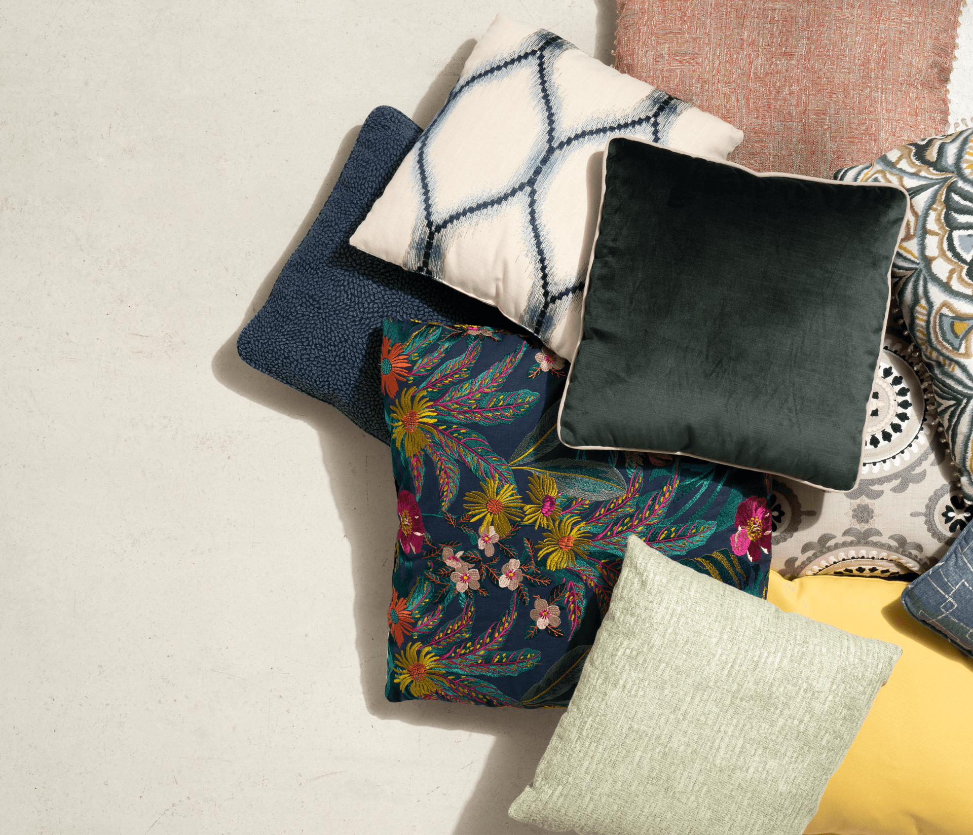 Graber blinds custom pillows and trim